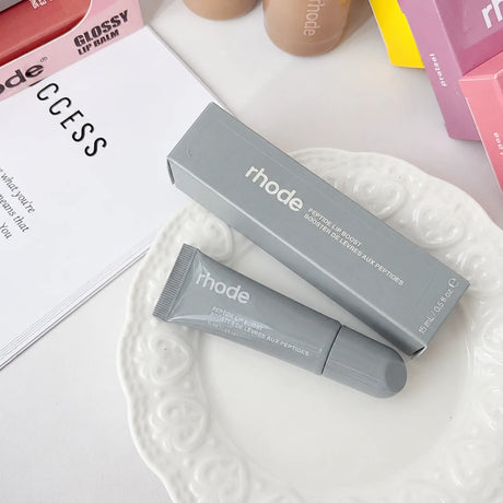 Limited Edition Lipstick Pretzel Sweet Pea Berry Lemontini Caramelized Banana Lip Gloss Lasting Nourishing Daily Care Makeup