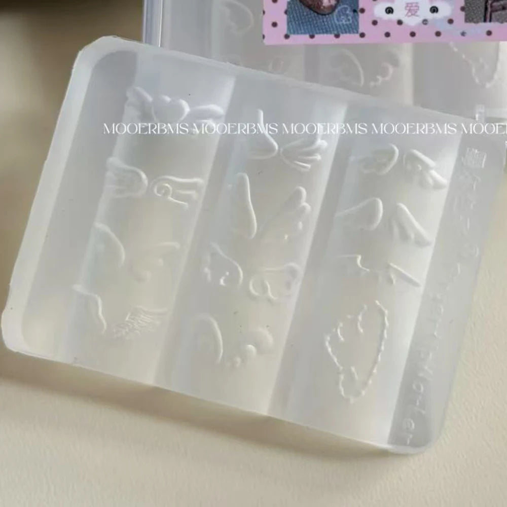 Cute Wings Nail Art Silicone Mold 3D Angel Wings Design Molds Reusable Clear Manicure Template DIY Charms Gel Wings Wedding