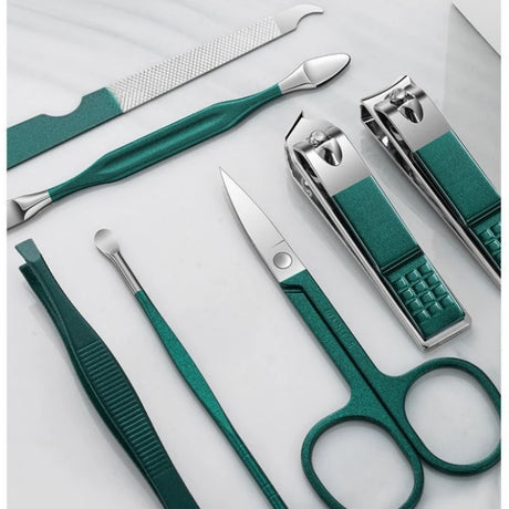 2023 New 7Pcs Portable Luxury Manicure Sets Pedicure Kits Colour Nail Clipper Set Personal Care Tools Eyebrow Scissors