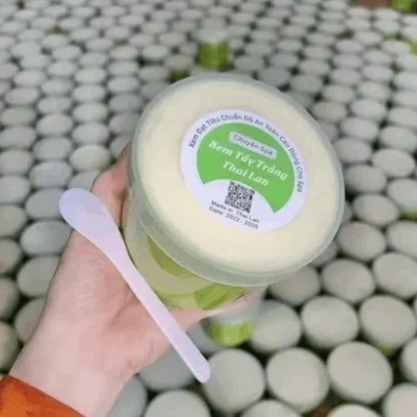 Thai Hand Cream Body Lotion 500g for Hand and Body Skin Can Be Used To Brighten Skin ToneImprove Dull SkinMoisturize and Nourish