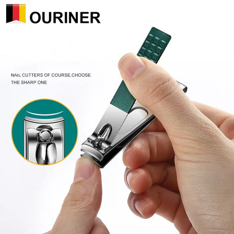 2023 New 7Pcs Portable Luxury Manicure Sets Pedicure Kits Colour Nail Clipper Set Personal Care Tools Eyebrow Scissors