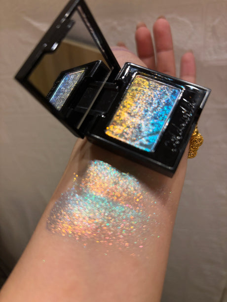 Coldnwild Monochrome Gradual Eye Shadow Chameleon Glitter Blue Purple High Concentration Optical Matching Eyemakeup