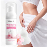 WOMEN'S INTIMATE WASH SAKURA，Deeply cleanses with rich foam, gently cares for skin, controls odor, and cleanses intimate areas.