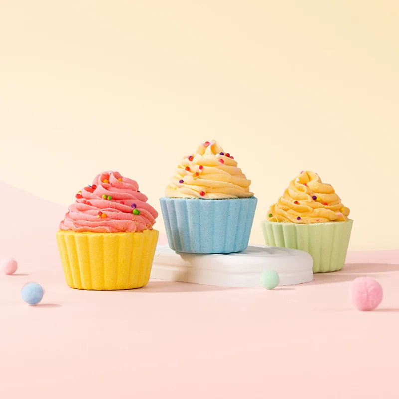 80g Cake Shape Bath Bombs Kids Safe Bubble Fizzies with Essential Oil Moisturizing Relaxing Aromatherapy Bath Salt Balls