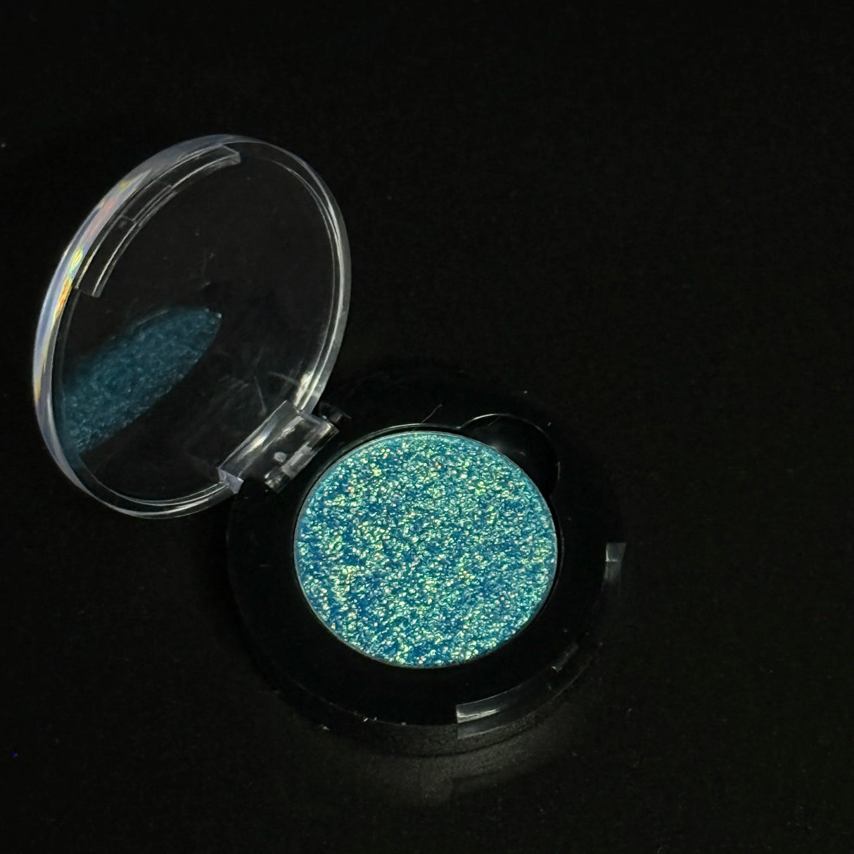 Single Chameleon Eyeshadow Matte Powder Metallic Highgloss Glitter Shimmer Longlasting Combined by Self Gift Disk