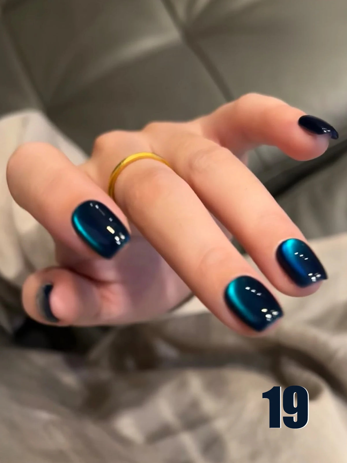 12ml 1-21pcs Brown Gold Cat Eye Gel Nail Polish Hot Selling Winter Whitening Magnet Gel Polish Gold Nails Nail Supplies Nail Art
