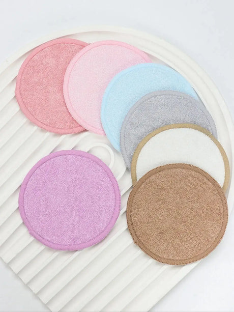 10Pcs Makeup Remover Pads Can Be Soaked in Water and Can Be Removed with Facial Makeup It Can Also Be Used with Makeup Remover.