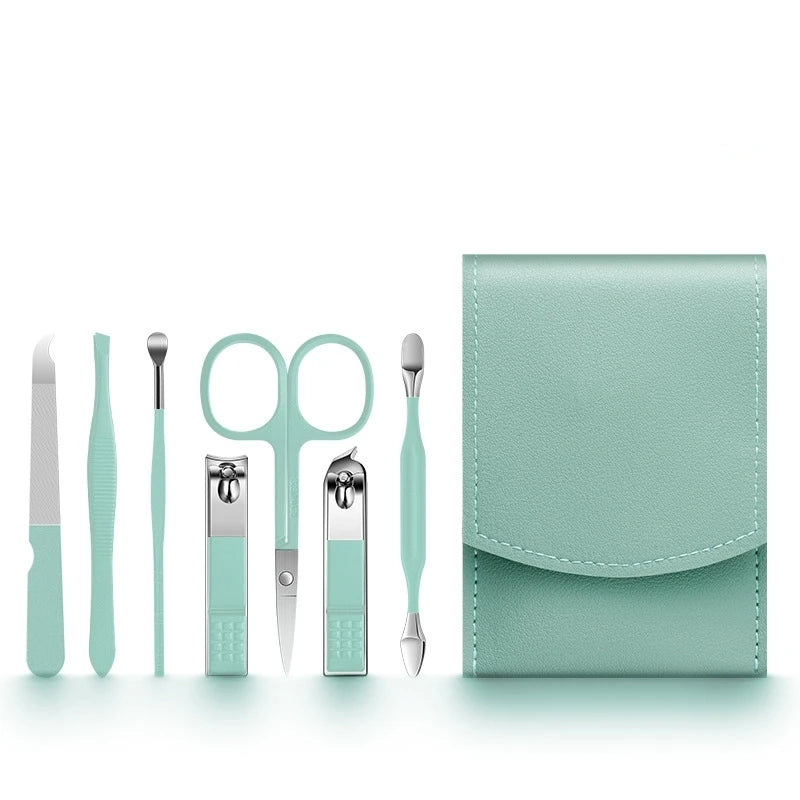 2023 New 7Pcs Portable Luxury Manicure Sets Pedicure Kits Colour Nail Clipper Set Personal Care Tools Eyebrow Scissors
