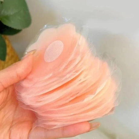 2-6Pcs Women Silicone Nipple Covers Reusable Breast Petals Lift Up Invisible Bra Pasties Chest Pad Sticker Intimates Accessories